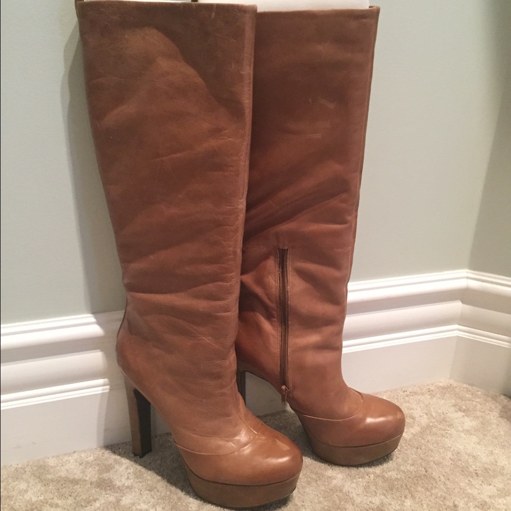 Jessica Simpson boots